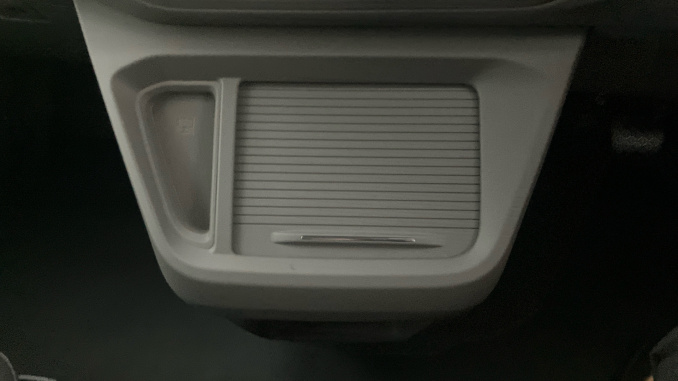 Volkswagen Transporter T32 Swb Diesel 2.0 TDI 170 Commerce Pro S Van Auto [5 Plus] - Image 14
